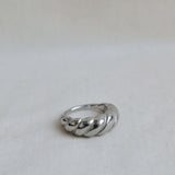 LOUISE RING