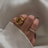 LIZ RING