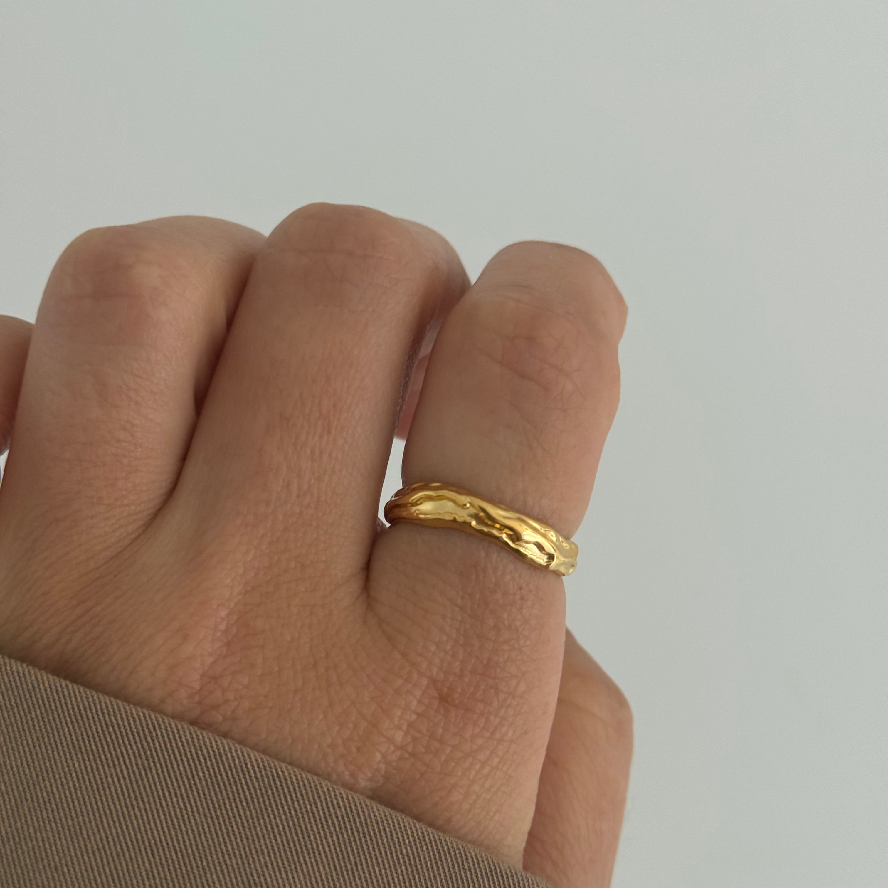 LISA RING